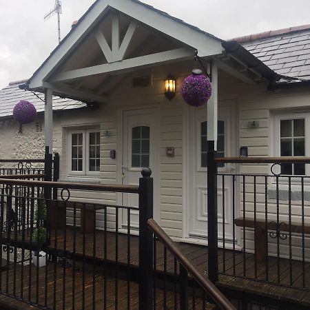 Findon Rest Ltd Motel Exterior photo